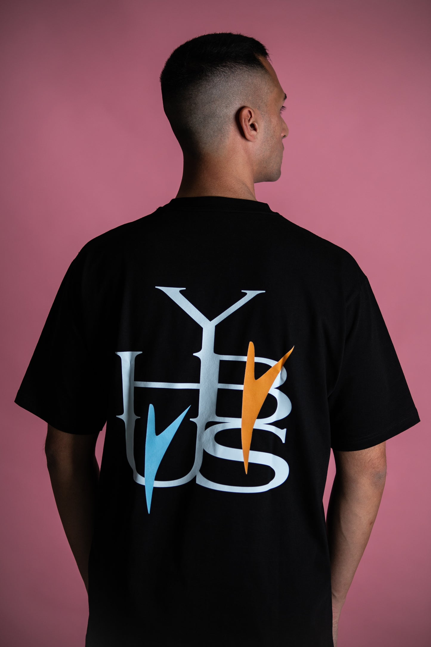 T-SHIRT HIBYSCUS - BLACK (PRESALE)